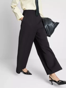 Chique broek met wijde pijpen