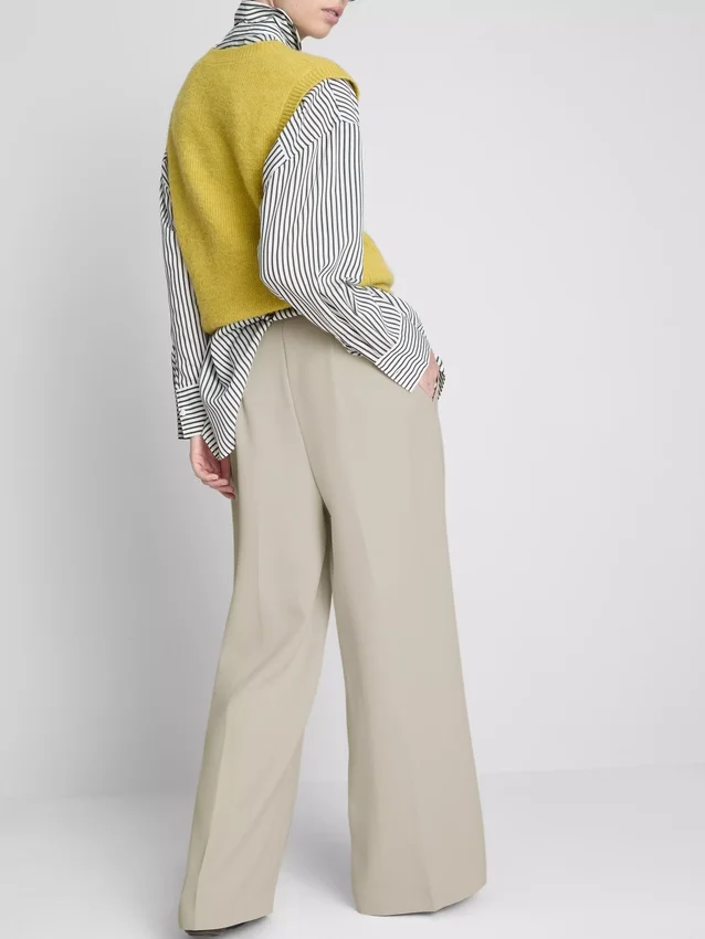 Chique broek met wijde pijpen