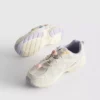 Chunky sneakers met bloemendetails