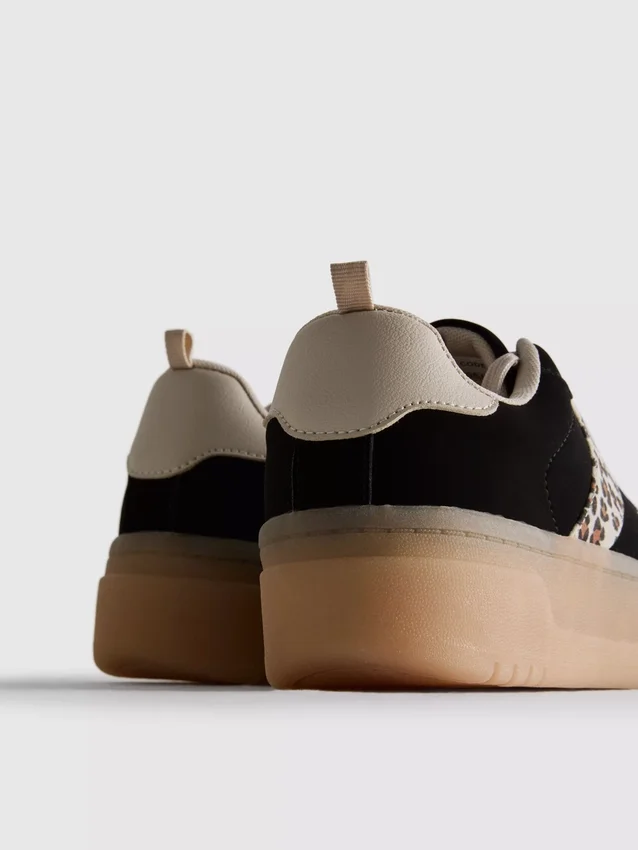 Chunky sneakers met luipaardprint en rubberen zool