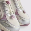 Chunky sneakers met sluiting met knevel
