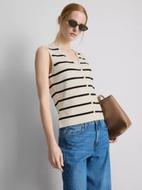Compact gebreid vest