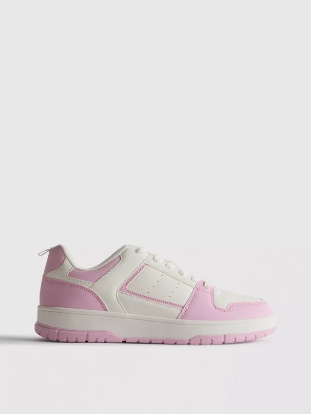 Court-sneakers met kleurblokken