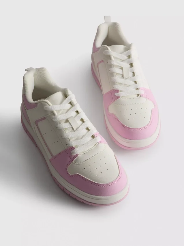 Court-sneakers met kleurblokken