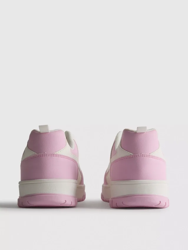 Court-sneakers met kleurblokken