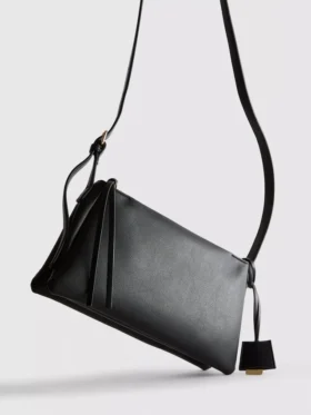 Crossbodytas met dubbele inzetstukken