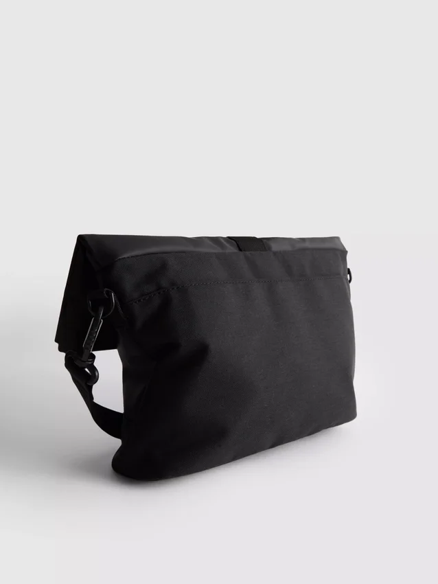 Crossbodytas met gespsluiting