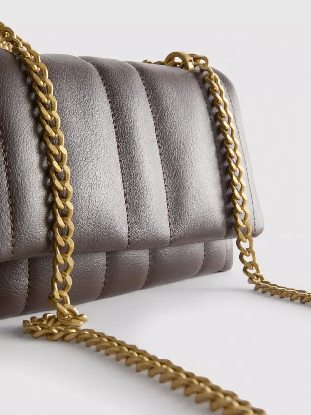 Crossbodytas met omslag