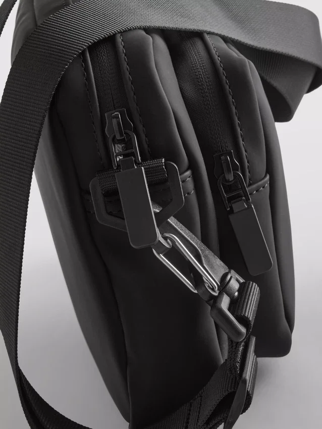 Crossbodytas met ritssluiting