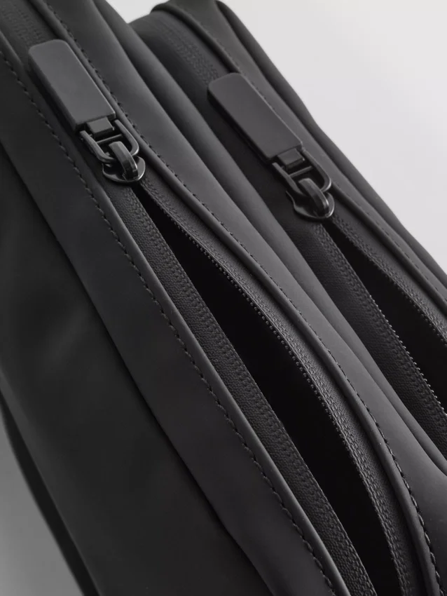 Crossbodytas met ritssluiting