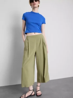 Culottebroek met middelhoge taille en wijde pijpen