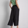 Culottebroek met middelhoge taille en wijde pijpen