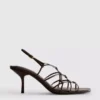 De 'Edit'-sandalen met gevlochten stilettohakken