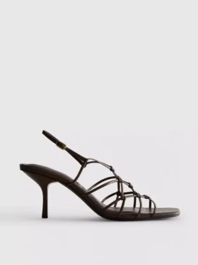De 'Edit'-sandalen met gevlochten stilettohakken