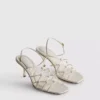 De 'Edit'-sandalen met gevlochten stilettohakken