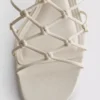 De 'Edit'-sandalen met gevlochten stilettohakken