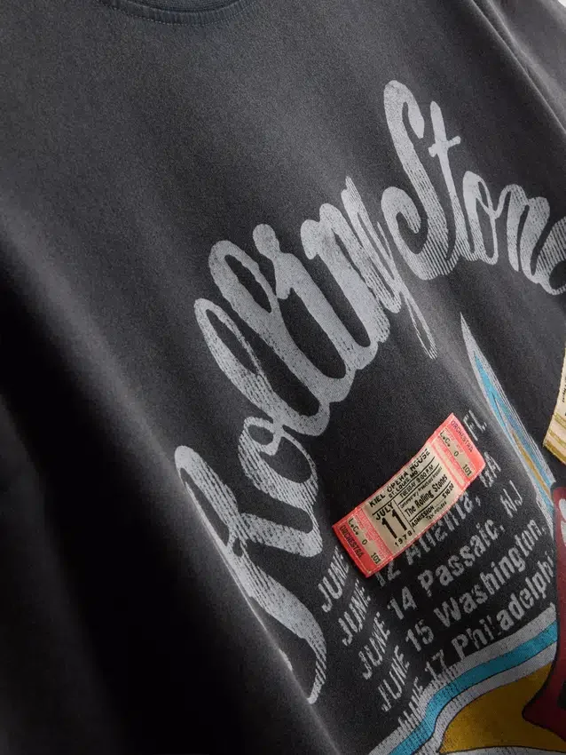 De T-shirtjurk met Rolling Stones-print