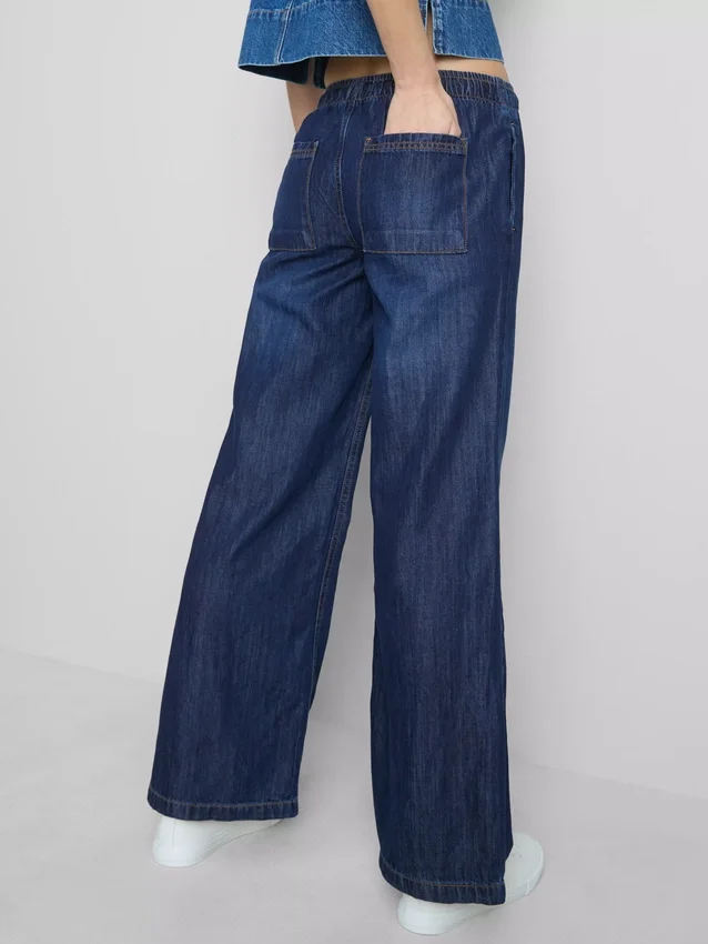 Denim joggingbroek met rechte pijpen