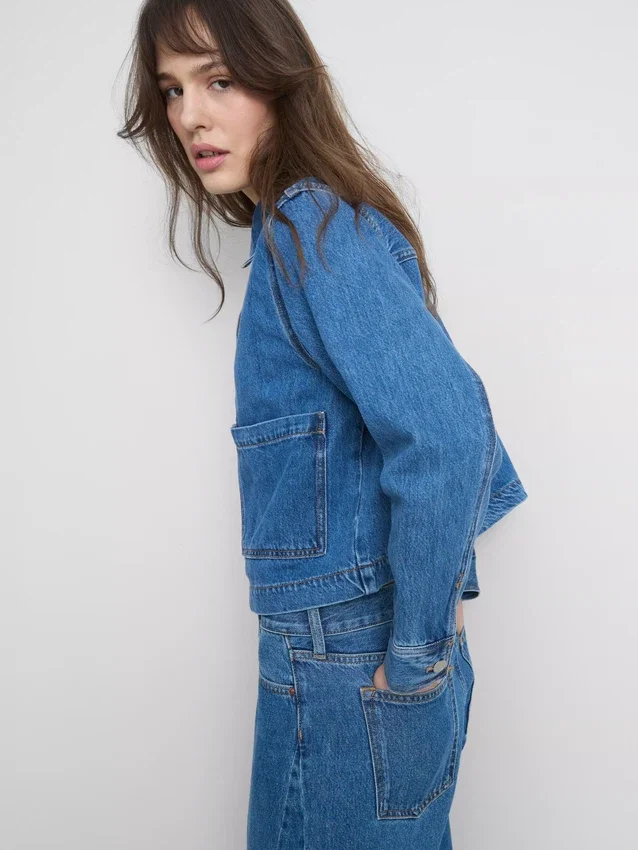 Denimjasje met katoenen opgestikte zak