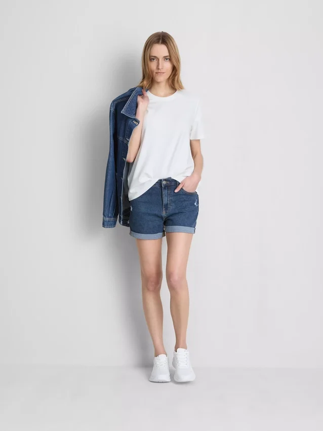 Denimshort met middelhoge taille en omgeslagen zoom