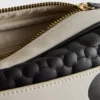Disney's Mickey Mouse-schoudertas voor camera