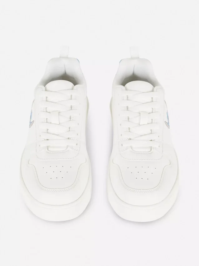Disney's Stitch lage sneakers