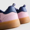 Disney's Stitch-sneakers met rubberen zool