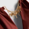 Driehoekige bikinitop met kettingdetail