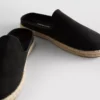Espadrille-muiltjes om gewoon in te stappen