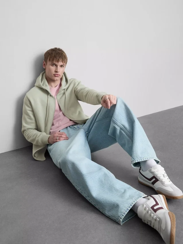 Essential hoodie met doorlopende rits