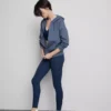 Essential hoodie met doorlopende rits