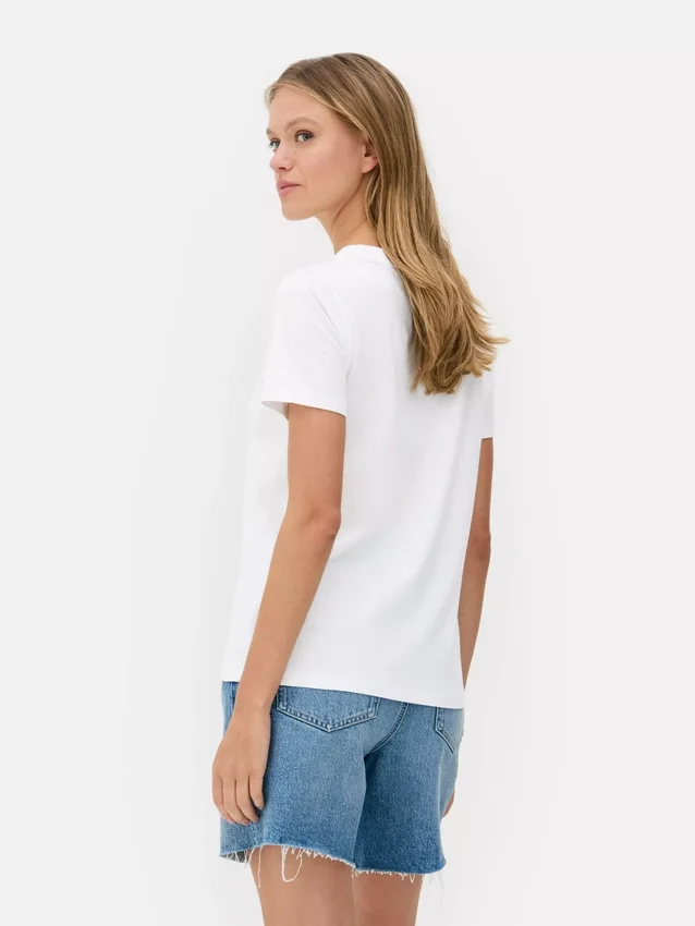 Essentieel T-shirt met korte mouwen en ronde hals