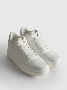 Essentiële hoge sneakers