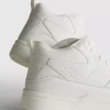 Essentiële hoge sneakers