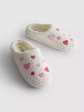 Fleece-pantoffels met hartmotief