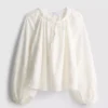Geborduurde blouse met ballonmouwen