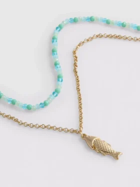 Gelaagde kralenketting in de vorm van een vis