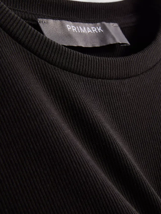 Geribde bodycon mini-T-shirtjurk