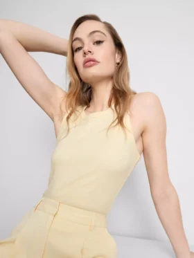 Geribde racerback-tanktop met hoog katoengehalte