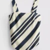 Gestreepte blouse met puntige zoom