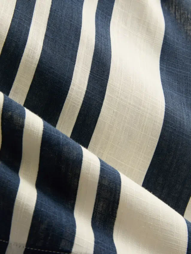 Gestreepte blouse met puntige zoom