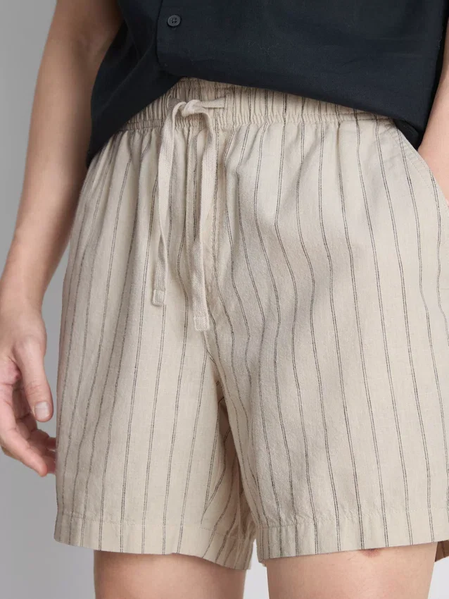 Gestreepte korte Shorts van linnenmix