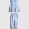 Gestreepte pyjamaset met lange mouwen