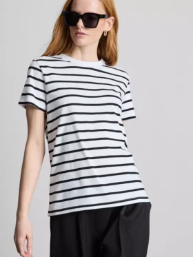 Gestreepte T-shirt met ronde hals en korte mouwen