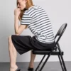 Gestreepte T-shirt met ronde hals en korte mouwen