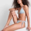 Gingham driehoekige bikinitop met madeliefjesrand