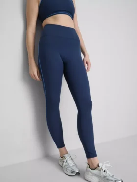 Gladde, ondersteunende sportlegging met pijpdetails
