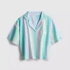 Heerlijk om in te luieren: kort pyjama-overhemd met pastelkleurige strepen