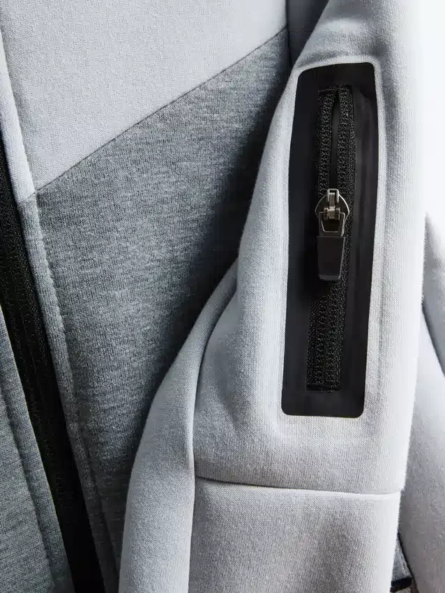Hoodie met gelijmde ritssluiting