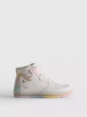 Hooggesloten sneakers met verlichting in de vorm van een eenhoorn